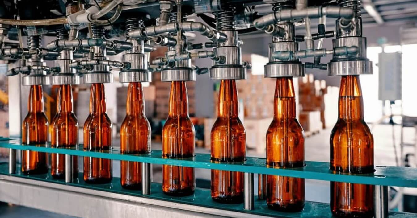 Beverage bottling line
