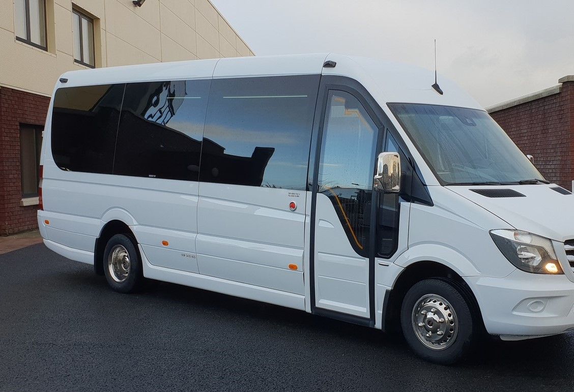 Minibus 19 places Bruxelles - transport de groupe