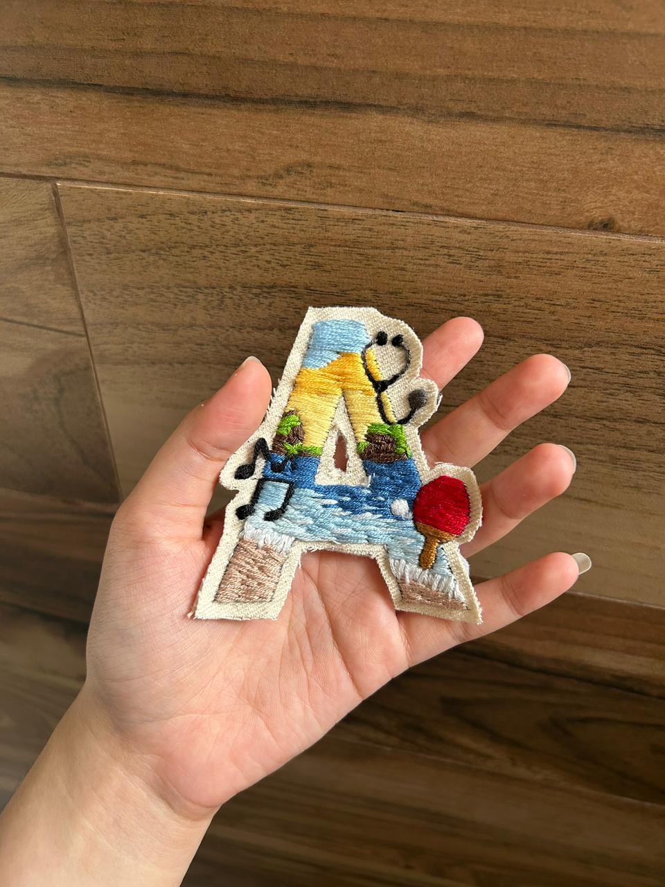 Embroidered catalog piece 026