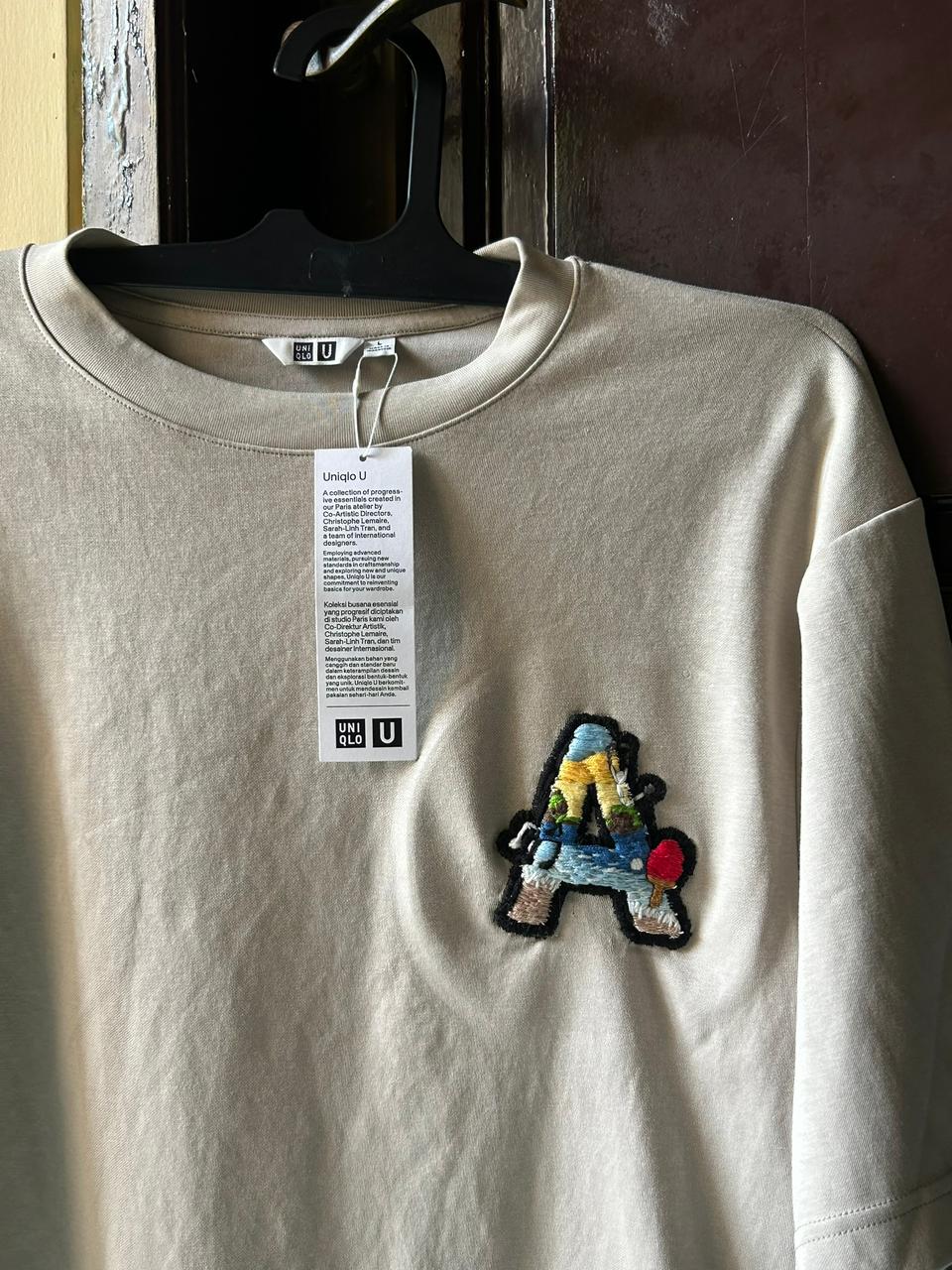 Embroidered catalog piece