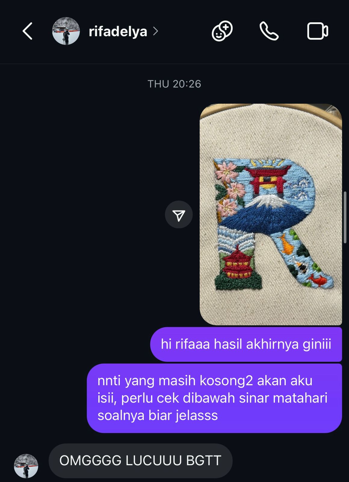 Customer testimony with embroidered piece