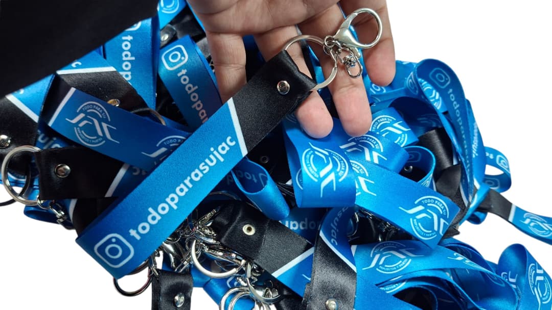 Llaveros mini lanyard con aro de lujo