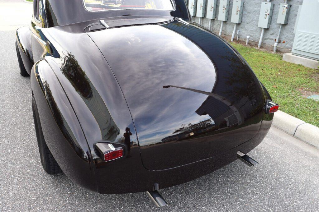 1940 Pontiac Deluxe Custom | Restomod Coupe Hotrod