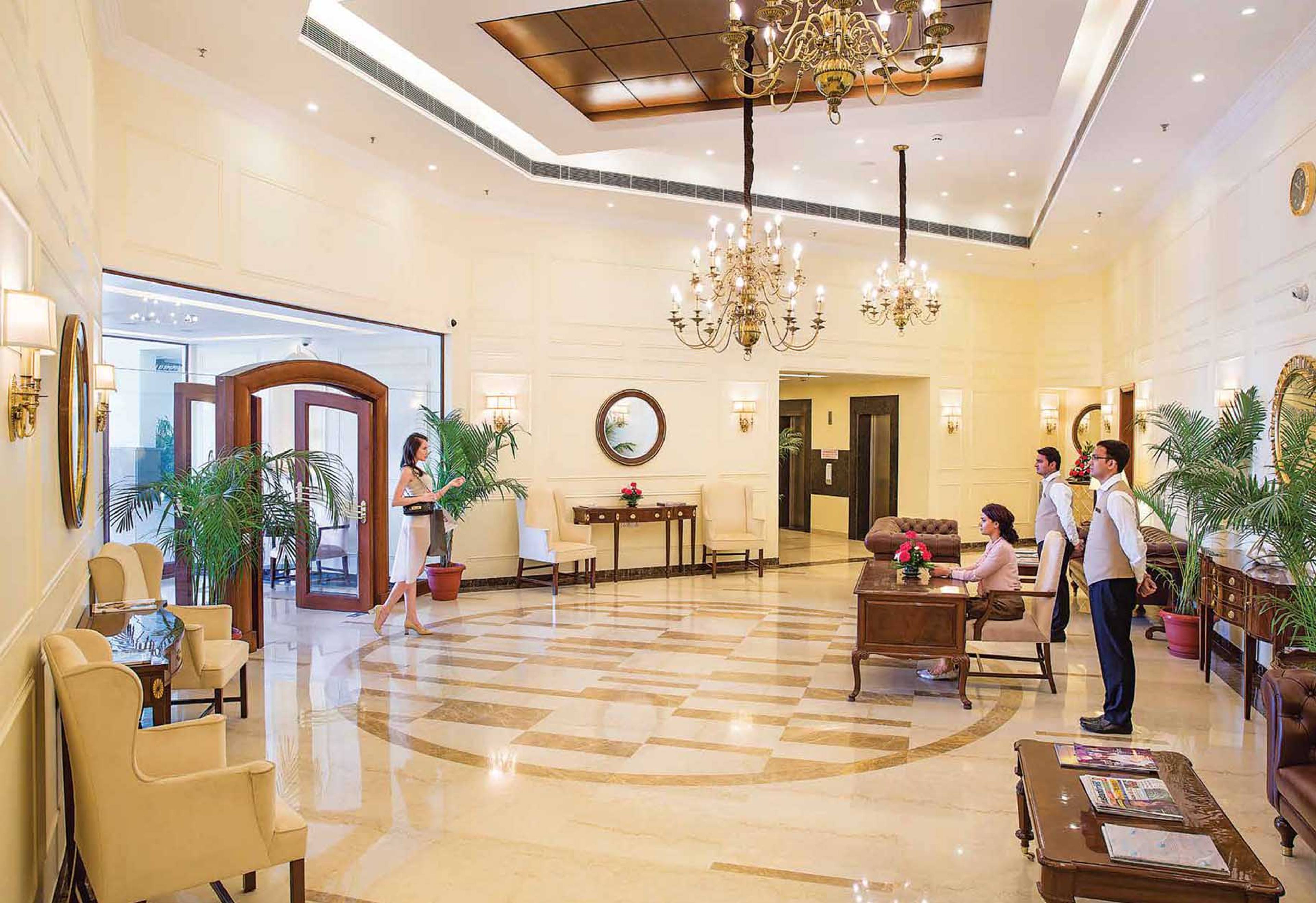 Central Park The Room — Apartment in Sector 33, Sohna Road, Gurgaon