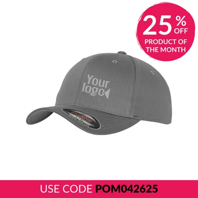 Flexfit fitted baseball cap