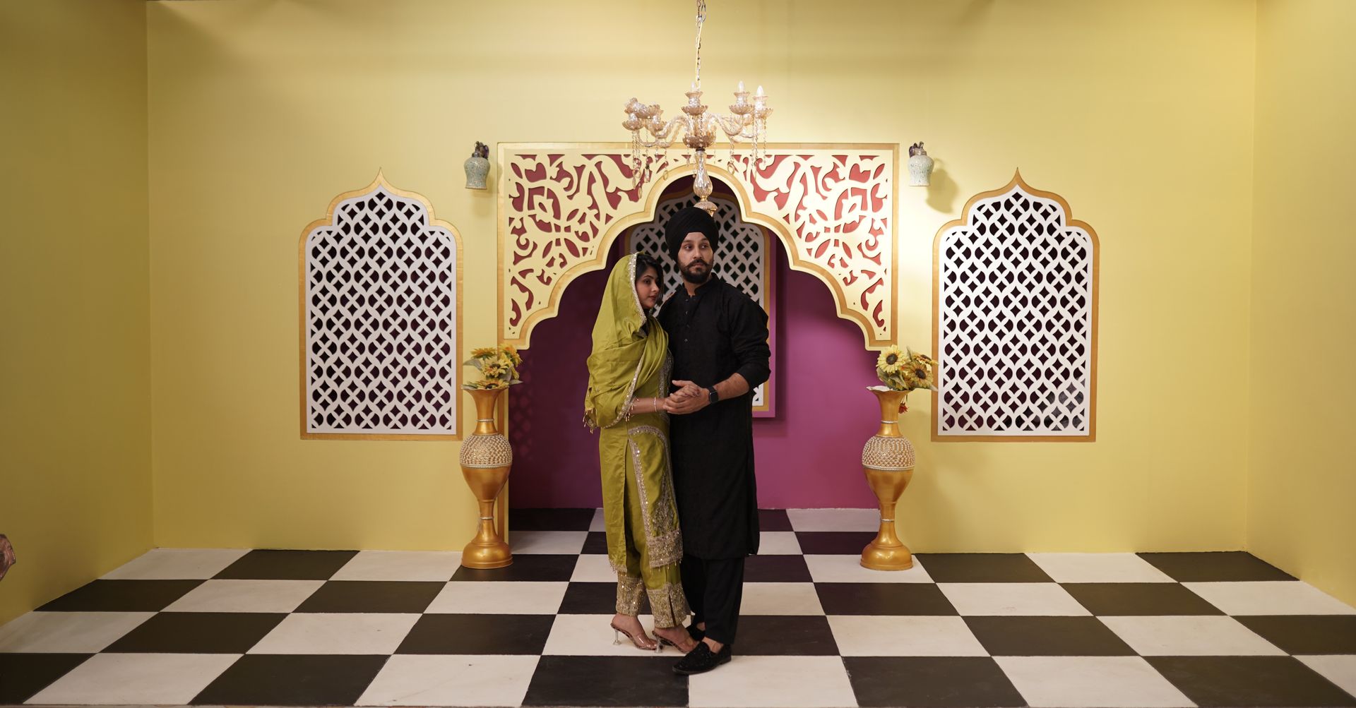 Indo Ethnic luxury photoshoot set with ornate jharokhas and royal decor for traditional themed portraits located in Nagpur SEDO