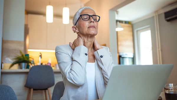 Neck Pain symptoms