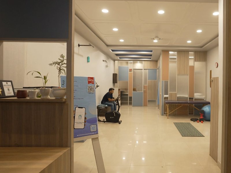 Inside C7Physio — physiotherapy clinic in C-Scheme, Jaipur