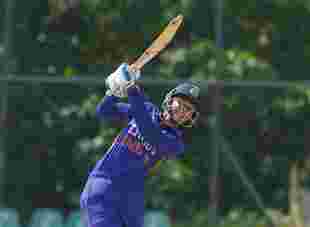 Smriti Mandhana becomes the fastest Indian batter to score 3000 runs in Women's ODIs 