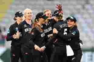 Bernadine Bezuidenhout features in New Zealand's T20 World Cup squad