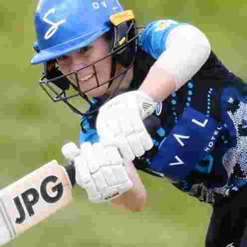 WBBL 08: Katie Mack signs two-year deal with Strikers