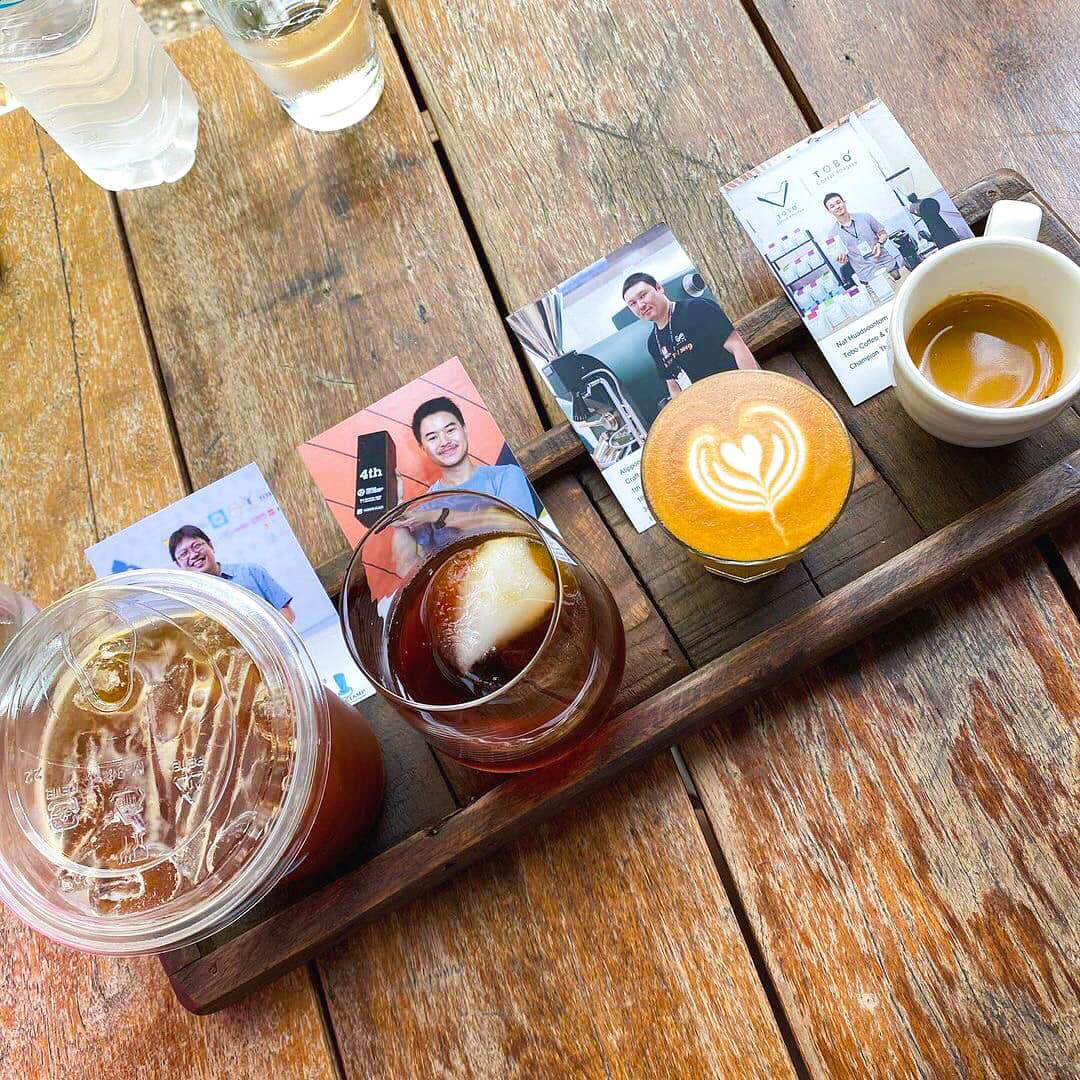 เมนู 4 roasters ของ bluetamp cafe