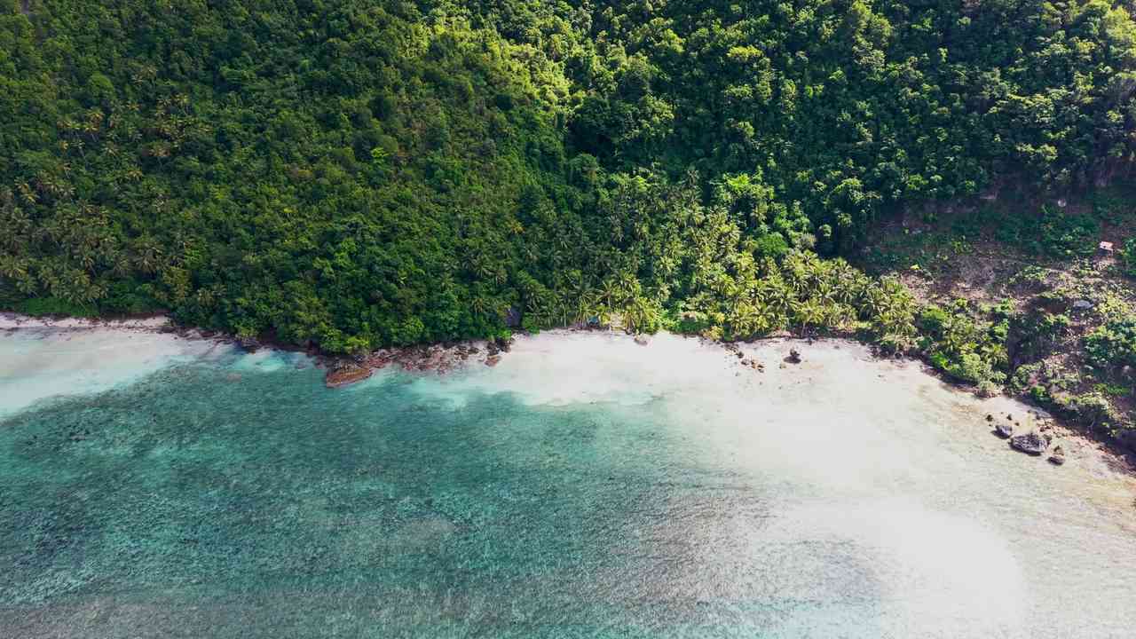 Pantai Lasoka