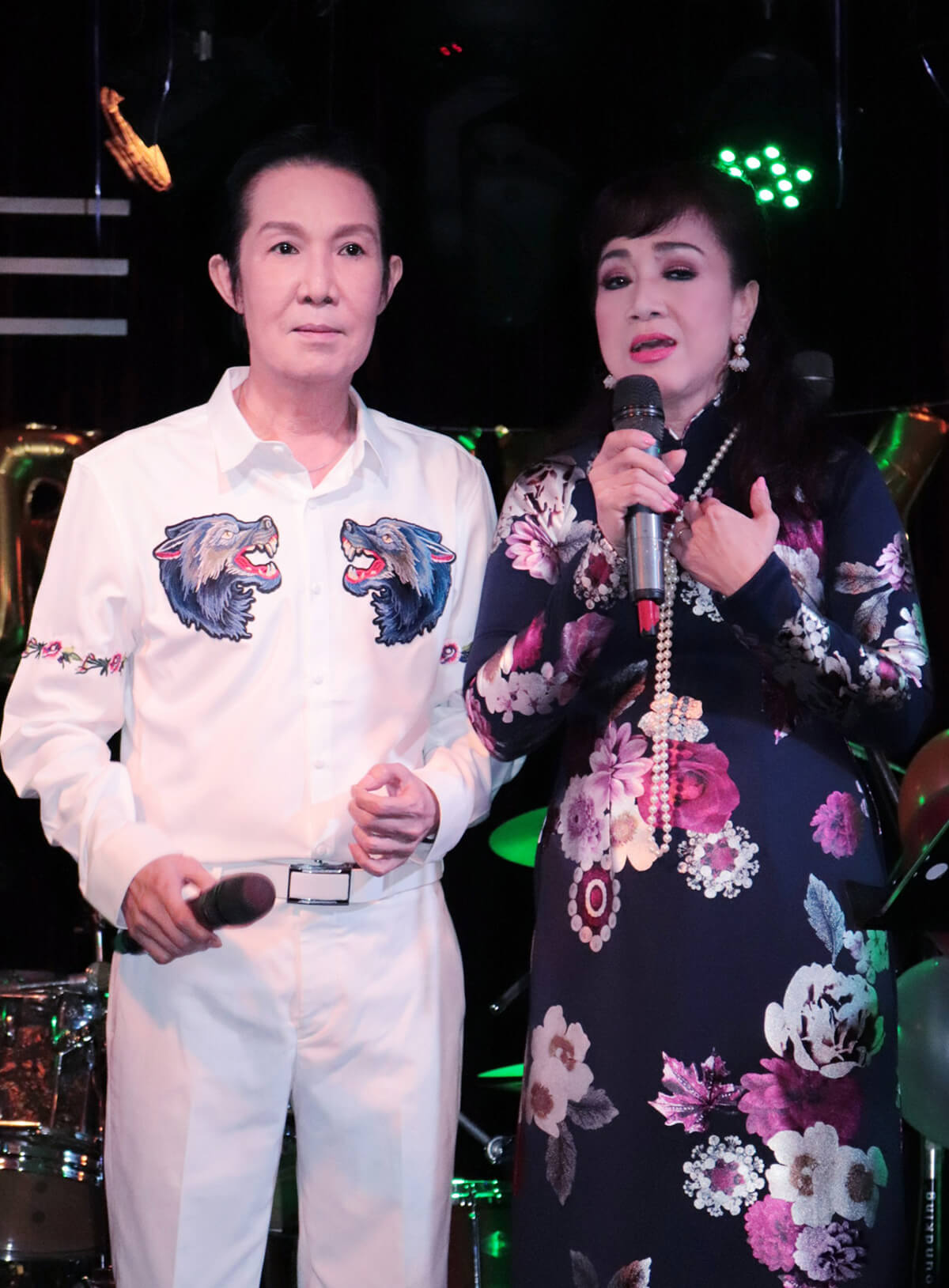 NSƯT Vũ Linh: "Phương Hồng Thủy là cô đào tình tứ nhất" 2 Vũ Linh - Phương Hồng Thủy: Xin Mãi Mãi Là Đôi Tình Nhân Mỹ Lệ