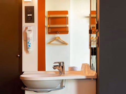Ibis Budget Madrid Centro Lavapies — foto 6