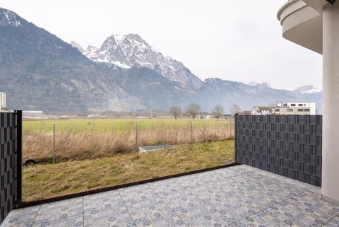 Visionary Hospitality Altdorf, Uri - Premium Apartments with Free Parking, Washer, Kitchen, Terrace, Train Station — foto 9