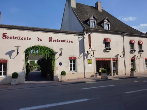 Hostellerie De Bretonnière - Groupe Logis Hotels — foto 1