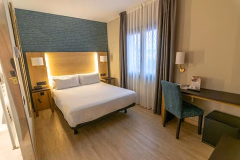 Hotel Zentral Ramiro I Oviedo — photo 6