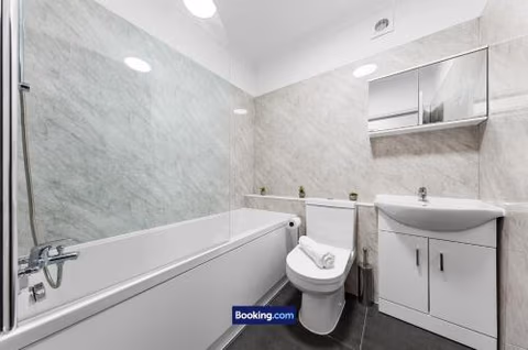 Modern, Central & Comfy Apt By Stay Smart Short Lets & Serviced Accommodation Deptford With Free WiFi — foto 1