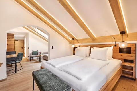 Hotel Auf der Gsteig GmbH — foto 2
