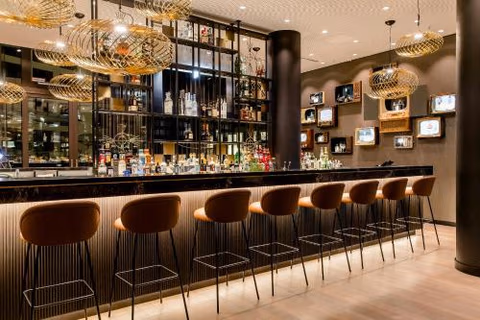 Motel One Köln-Messe — photo 7