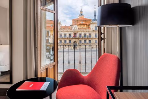 Hotel NH Plaza Mayor — foto 8