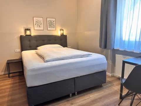 Hotel Villa Solln - free parking — foto 8