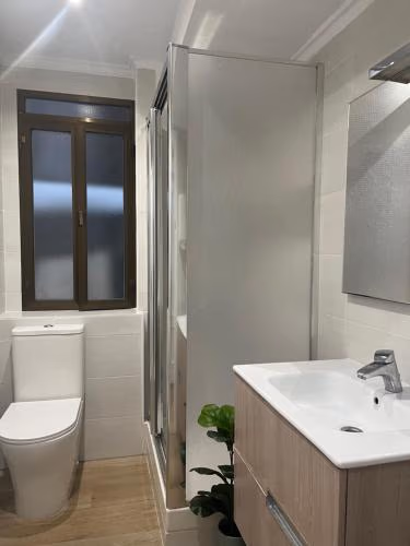 Pension Angelines, Sneuu Hostel Santander — foto 4