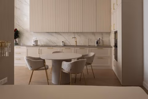 Luxury apartments Banská Bystrica on the main square- LUSSO, FRESCO, PURE — foto 4