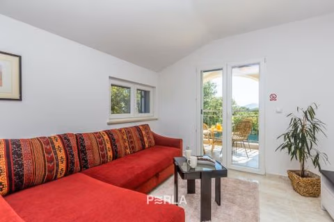 House BRINY in a quiet location on Krk island, beautiful beach — photo 4