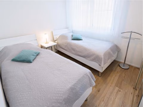 Exklusive 4.5 Zimmer Wohnung für Familien und Business — foto 5