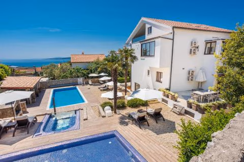 Villa Palma Krk Penthouse apartment with sea view and private jacuzzi — foto 2