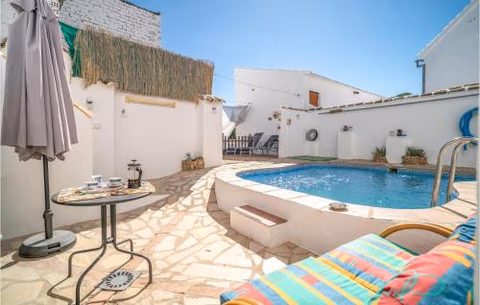 Cozy Home In Villanueva De Algaidas — photo 1