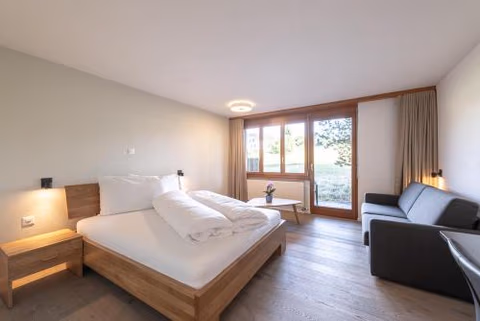 Noah Hotel — foto 2