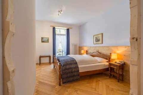 Carlton-Europe Vintage Adults Hotel — foto 4