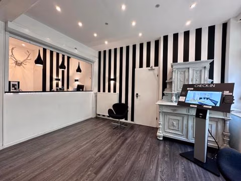 Hotel Alt Deutz City-Messe-Arena KONTAKTLOSER SELF CHECK-IN — photo 3