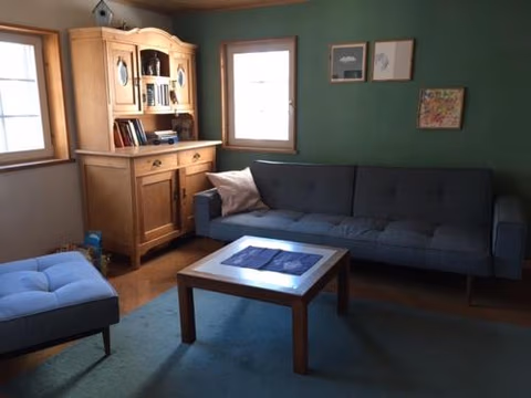Farbige Wohnung Zentral — foto 3