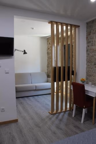 ALOJAMENTO GIRASSOL - Guest House - Quarto com casa de banho privativa — foto 4