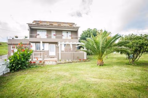 CASA LAS OLAS DE LANGRE — foto 6
