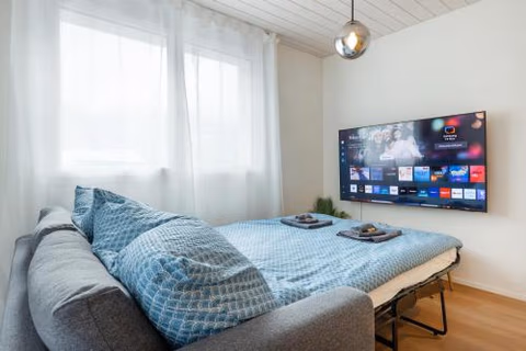 Mountain view with balcony and free parking — foto 8