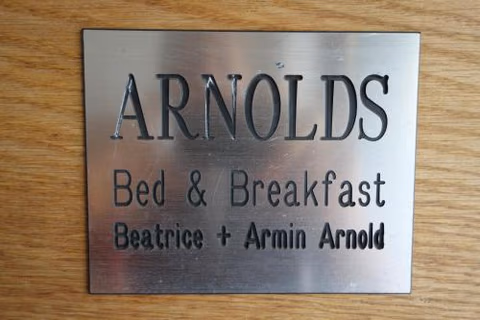 ARNOLDS Bed & Breakfast — foto 4