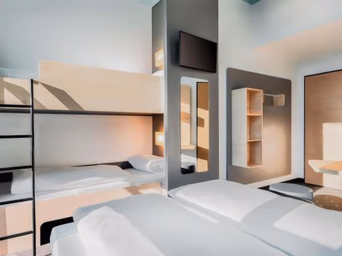 B&B Hotel Nürnberg-West — photo 8