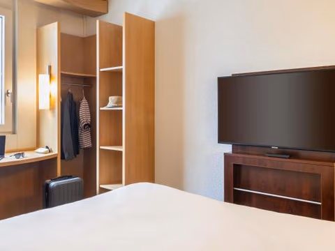 ibis Basel Bahnhof — foto 6
