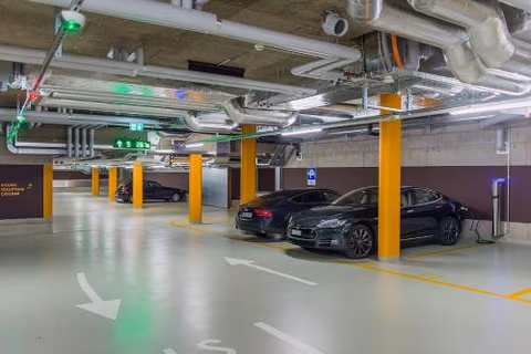 Hotel one66 (free parking garage) — foto 6