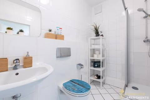 Pineapple Apartments Dresden Mitte - free parking — photo 4