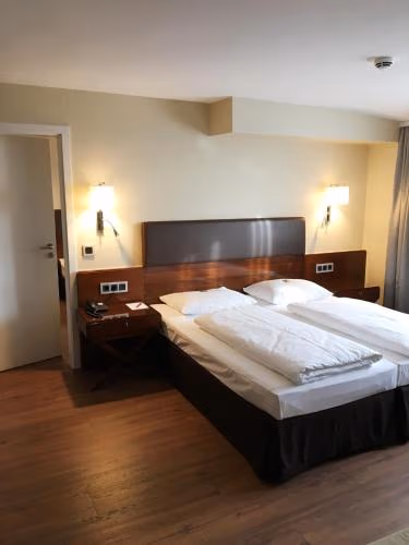 Dürer-Hotel — foto 8