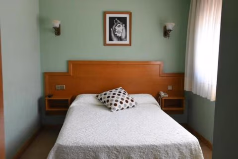Hotel Carbayón — foto 3