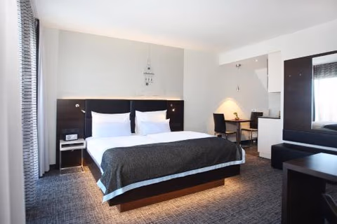 Schiller 5 Hotel — foto 1