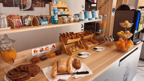 Kyriad Direct Arpajon — foto 3
