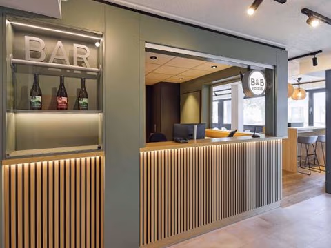 B&B HOTEL Köln-Marsdorf — foto 1